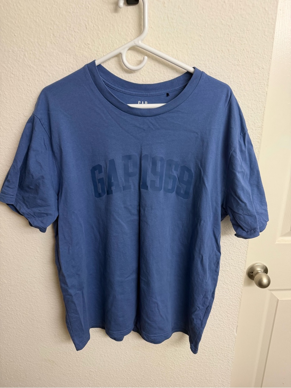 Men’s t-shirt
